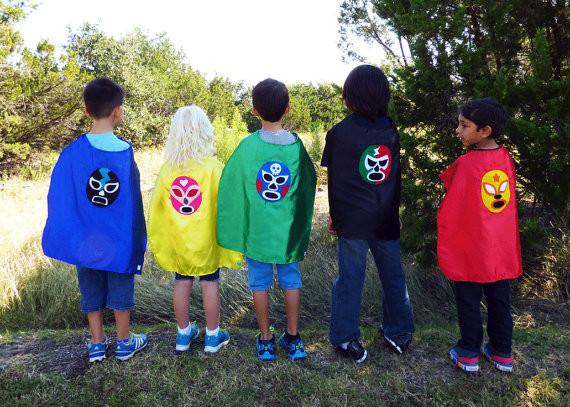 Luchador Rojo + Verde - Red + Green Mexican Wrestler Cape - Black